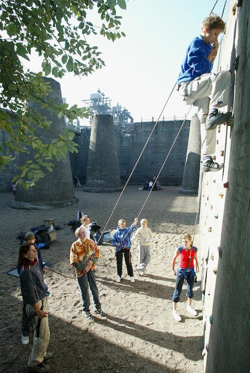 Jugendherberge Duisburg Landschaftspark Dış mekan fotoğraf